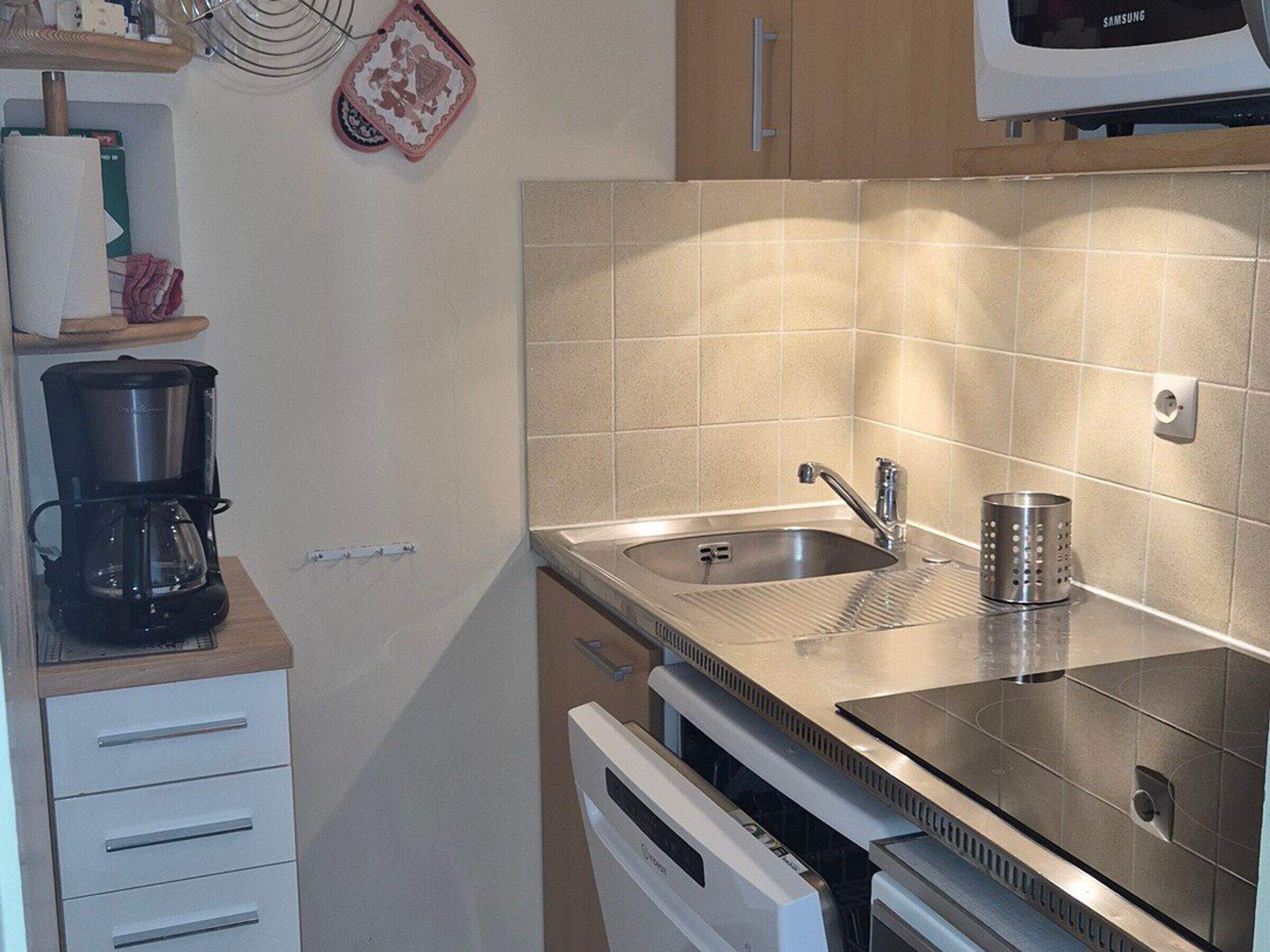 Fridge, microwave, dishwasher