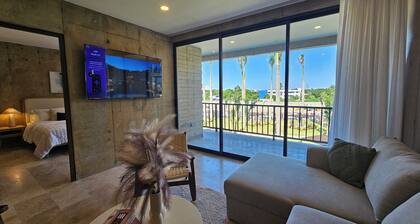 Valdrada Condos by Bunik