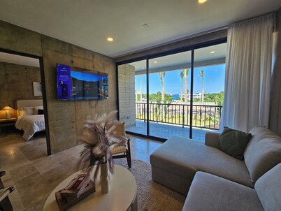 Valdrada Condos by Bunik