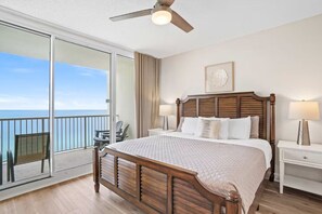 3 bedrooms - Majestic Beach Towers 1-1903 (Panama City Beach)