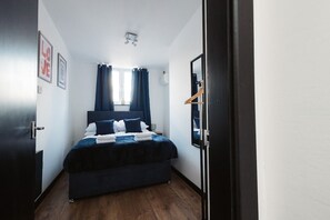 2 bedrooms