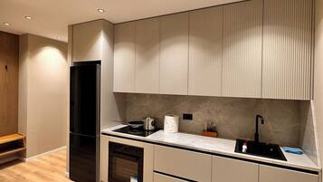 Apartamento luxo | Cozinha privada | Geladeira