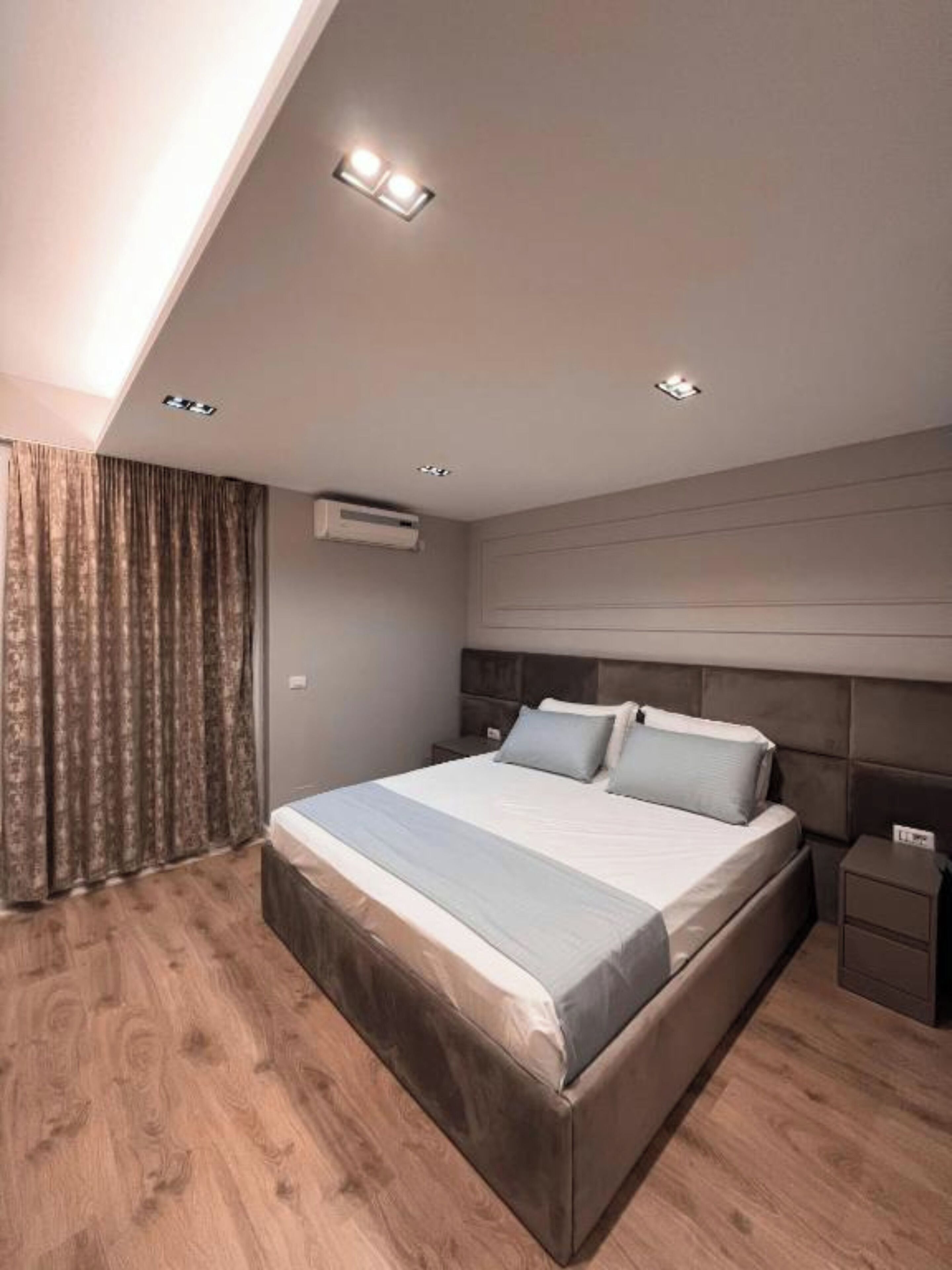 Deluxe Apartment | Bed sheets