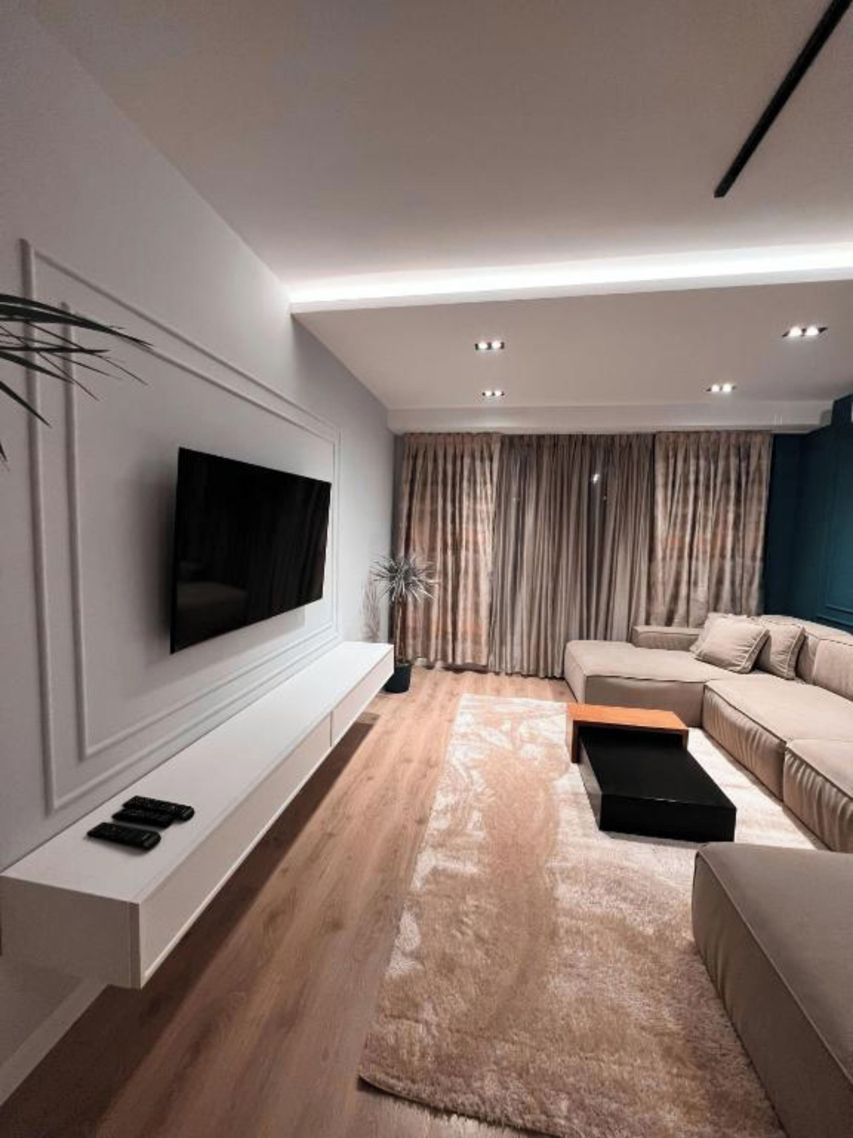Deluxe Apartment | Living area | 40-cm Smart TV with digital channels