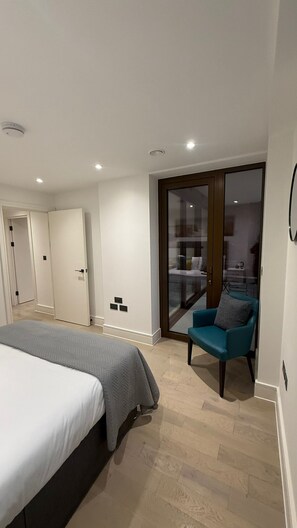 1 soverom, strykejern/-brett, wi-fi (inkludert) og sengetøy