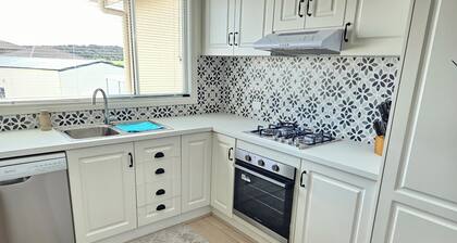 2 6 Germein Court, Panayil Beach House