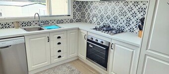 2 6 Germein Court, Panayil Beach House