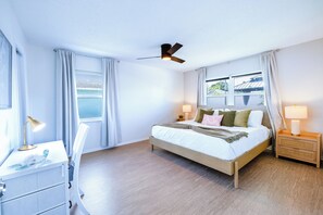 3 bedrooms, desk, iron/ironing board, free WiFi