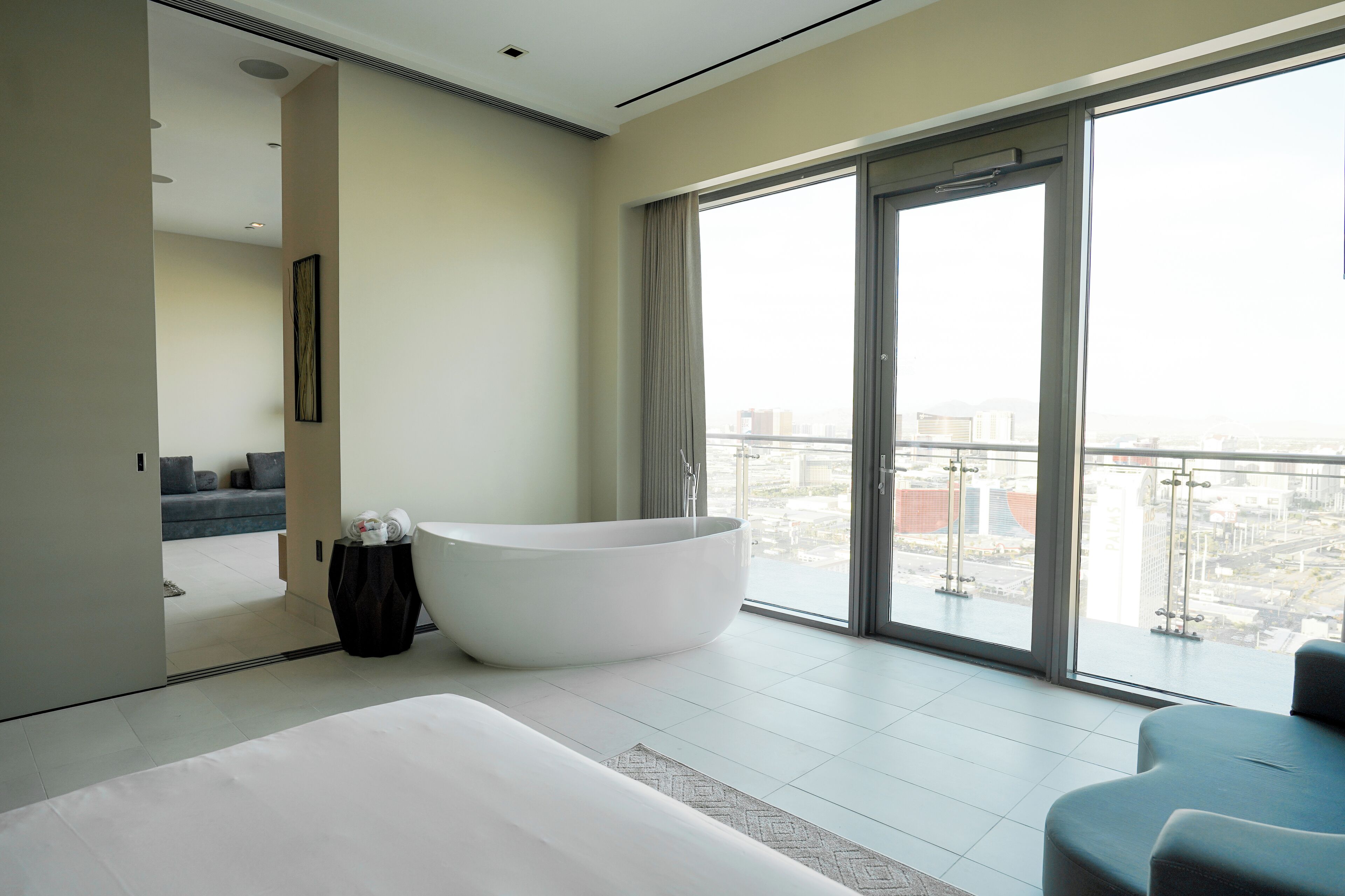 3 bedrooms, in-room safe, iron/ironing board, free WiFi