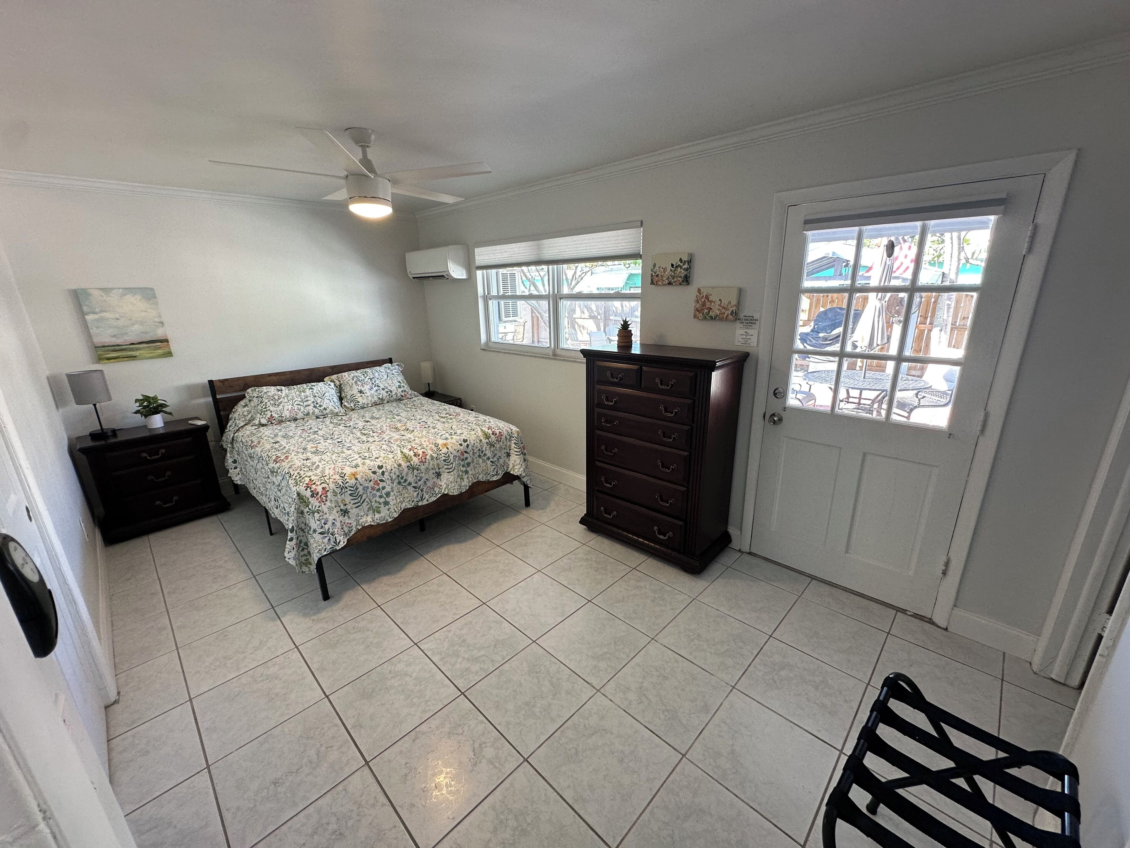 Family Beach Stay At The Manatee! - Clearwater Beach, FL
