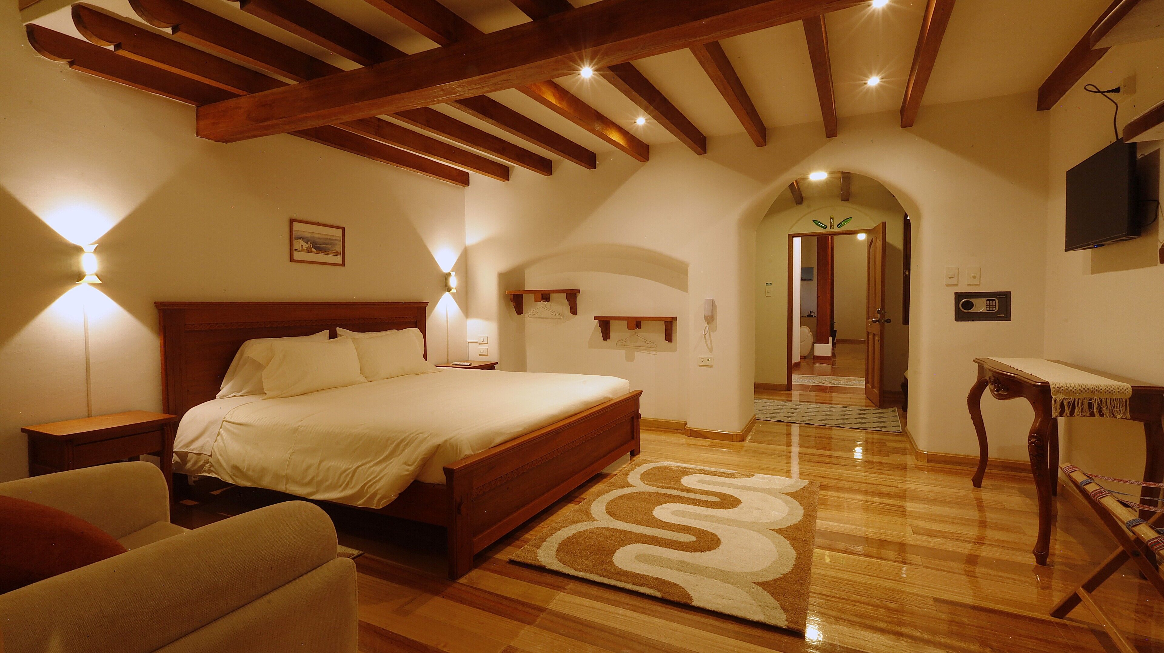 In-room safe, desk, blackout drapes, free WiFi