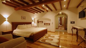 In-room safe, desk, blackout curtains, free WiFi