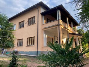 Exterior - Villa Giulia apartment Vista Verde 5 min from the lake and town (Porto Valtravaglia)