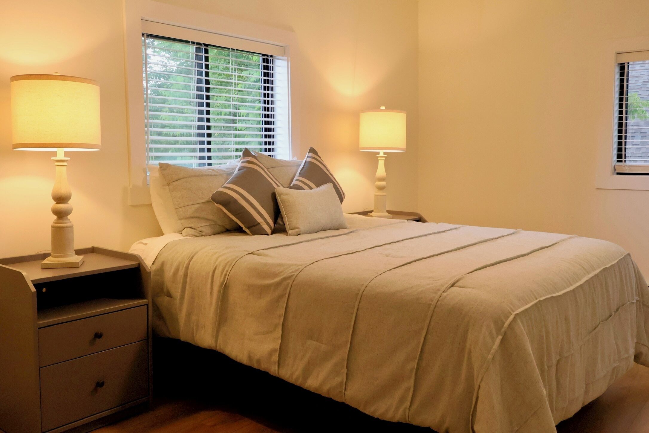 5 bedrooms, Internet, bed sheets