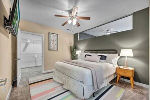 1 habitación, tabla de planchar con plancha, internet y ropa de cama