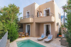 Piscina externa