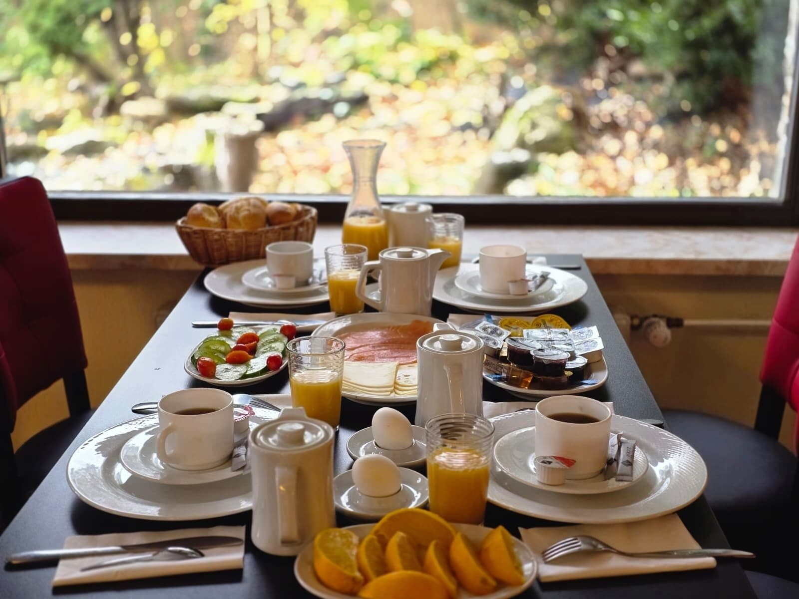 매일 뷔페 아침 식사(1인당 EUR 20)