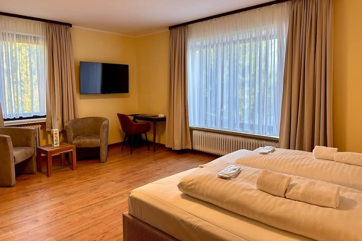 Wifi gratis y ropa de cama