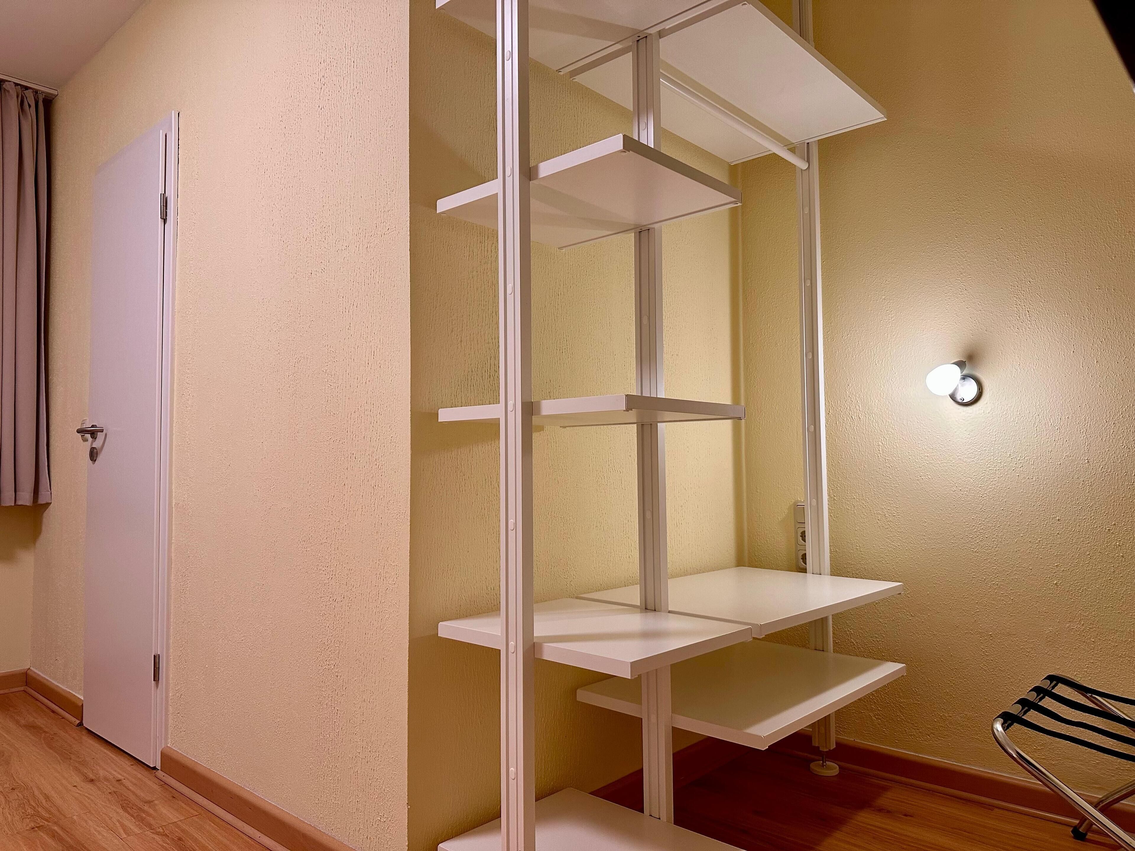 Standard Single Room, Courtyard View | Bed sheets