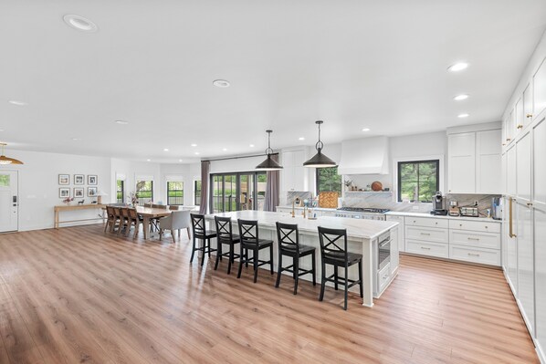 Private kitchen - Modern Oasis • Space to Gather & Unwind in Peace•4 Miles to Madison (Fitchburg)
