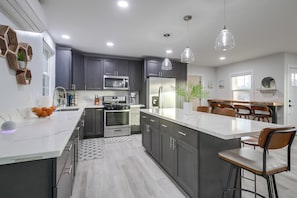 Microwave, oven, stovetop, dishwasher
