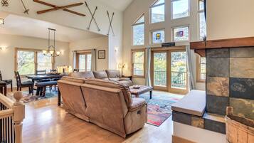 TV, fireplace, books, stereo