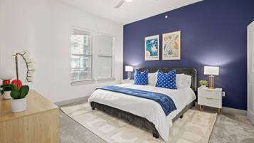 Desk, iron/ironing board, travel crib, WiFi