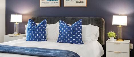 2 bedrooms, desk, iron/ironing board, travel cot