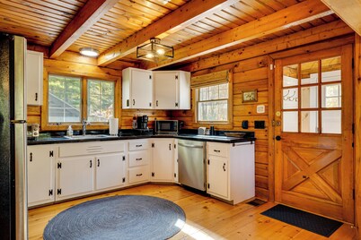 Private Spring-Fed Pond: Idyllic Shrewsbury Cabin!
