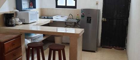 電子レンジ、コンロ