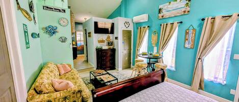 1 habitación, tabla de planchar con plancha, wifi gratis y ropa de cama