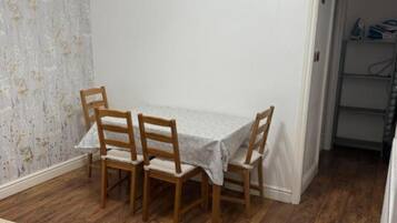 Three Bed Room Apartment (8 Guest) | Room amenity