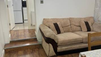 Camera Economy | Insonorizzazione, ferro/asse da stiro, Wi-Fi gratuito, lenzuola