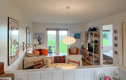 Gorgeous apartment in Hals with WiFi