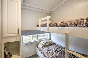 3 slaapkamers, een bureau, gratis wifi, beddengoed