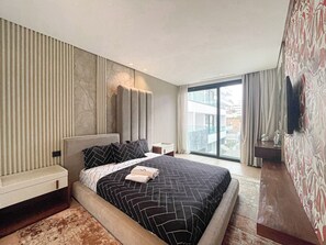 2 bedrooms, iron/ironing board, Internet, bed sheets