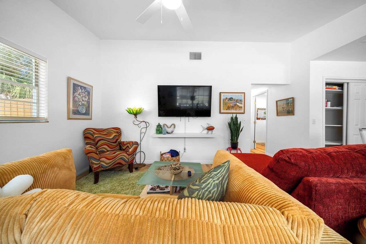 The Happy Haven  Near Manatees  Pet Friendly - Crystal River, FL