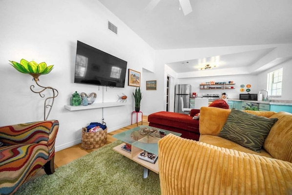 Smart TV, offices