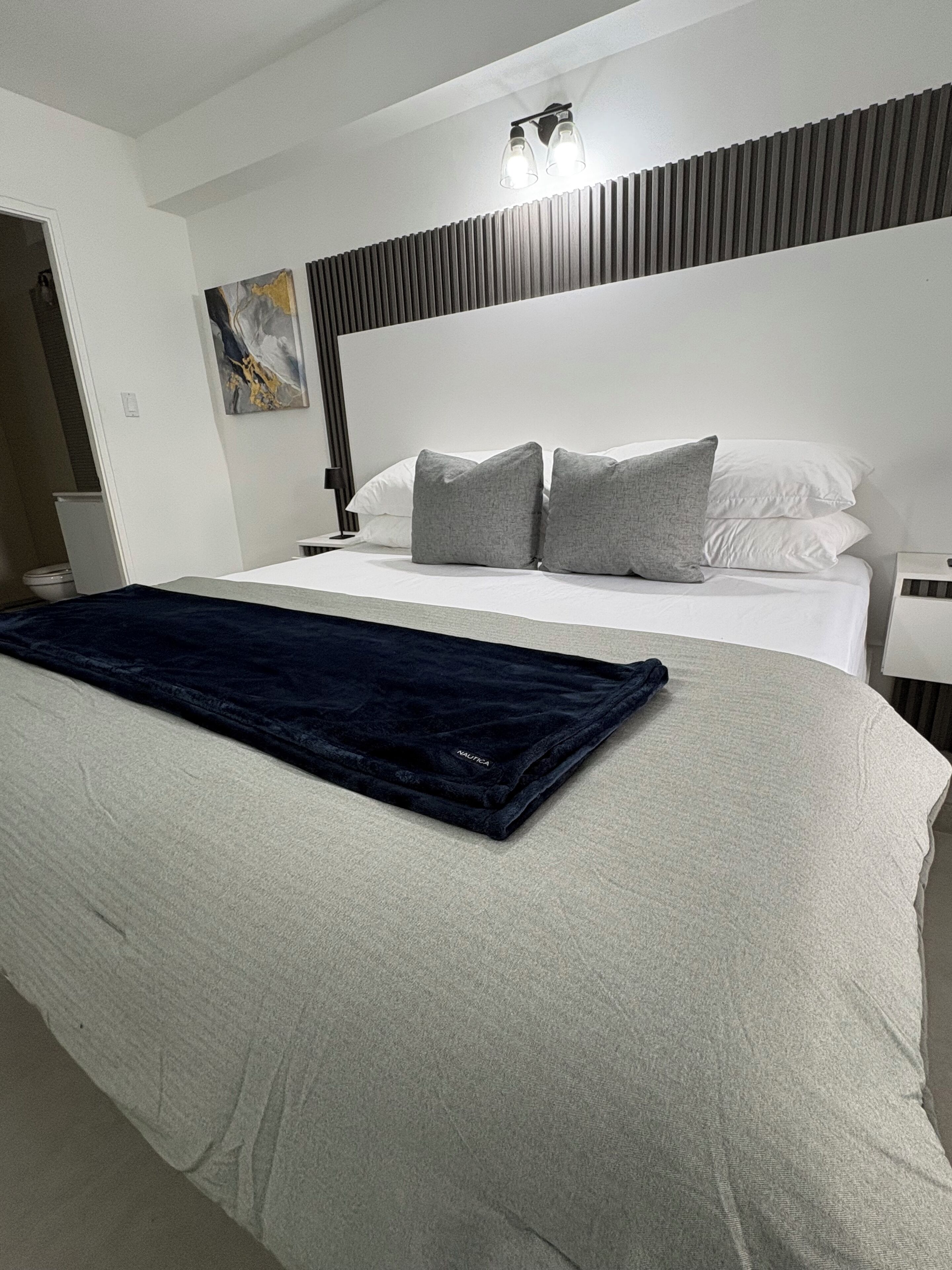 Kingston Modern Apartment With Free Parking And Wifi - Kingston, Jamaica