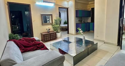 3 BHK entire floor on main road Gurgaon