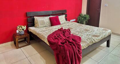 3 BHK entire floor on main road Gurgaon