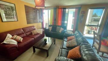 Departamento, 3 habitaciones | Área de sala de estar