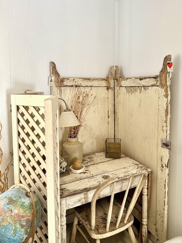 Odessa Oil Show Gem near Coliseum