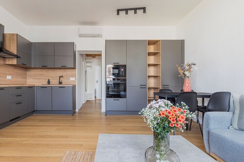 Vysoka Apartments / Deluxe Apartment 4A