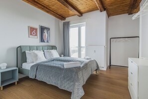 1 bedroom, desk, iron/ironing board, free WiFi