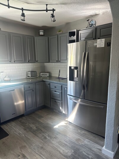 Clean, Comfortable 3BR Home in Casper – Ideal for Families, Nurses, or Travelers