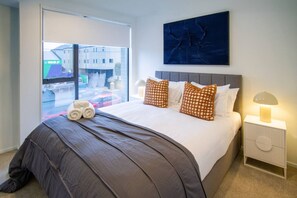 2 Schlafzimmer, Bügeleisen/Bügelbrett, Reisekinderbett, WLAN