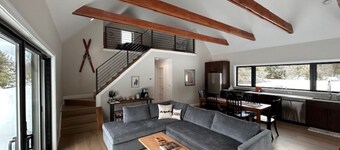 Welcome to Arqadia cabin. Be near it all!