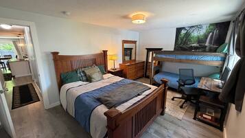 2 Schlafzimmer, Bügeleisen/Bügelbrett, WLAN, Bettwäsche
