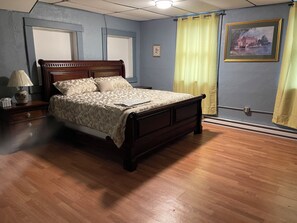 3 bedrooms, free WiFi, bed sheets